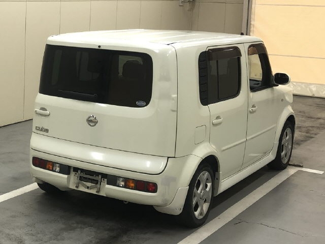 NISSAN CUBE