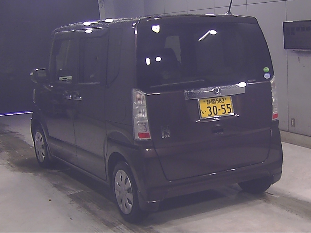 HONDA N-BOX