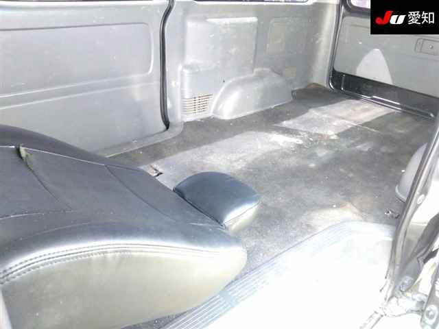 TOYOTA REGIUS ACE