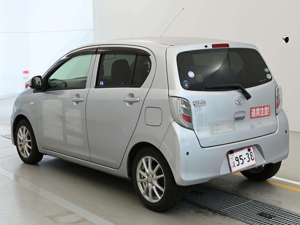 TOYOTA PIXIS EPOCH