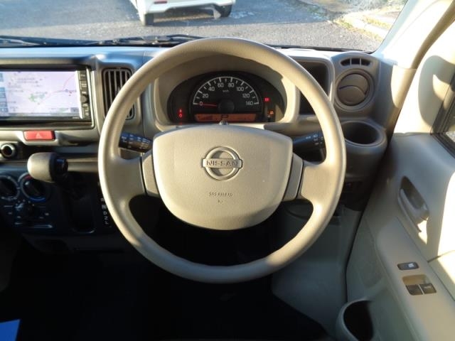 NISSAN NV100 CLIPPER