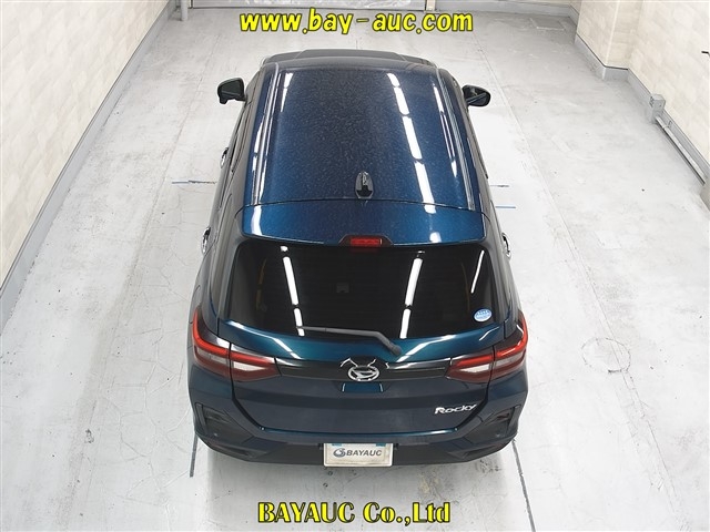DAIHATSU ROCKY