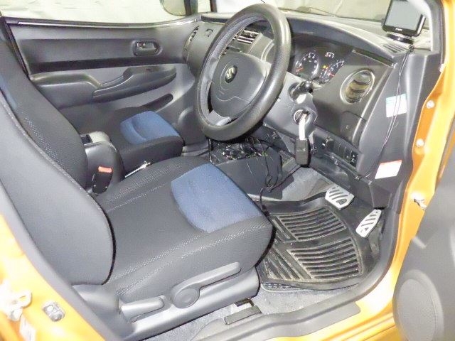 SUZUKI CERVO