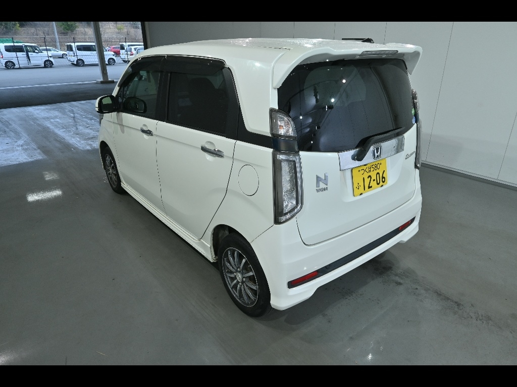 HONDA N-WGN