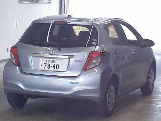 TOYOTA VITZ