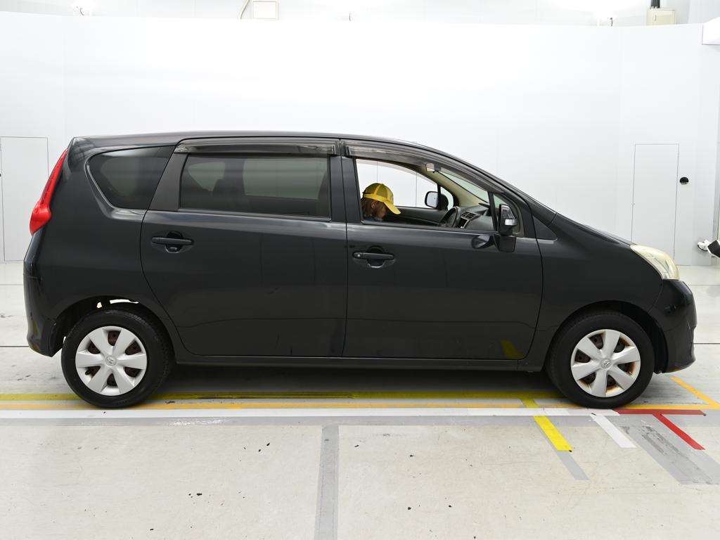 TOYOTA PASSO SETTE