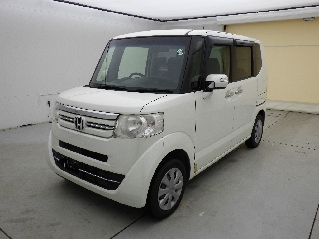 HONDA N-BOX