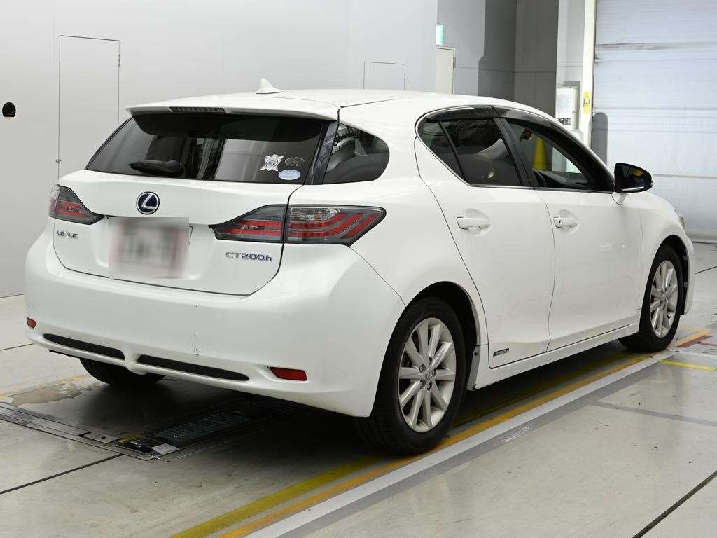 LEXUS CT200H