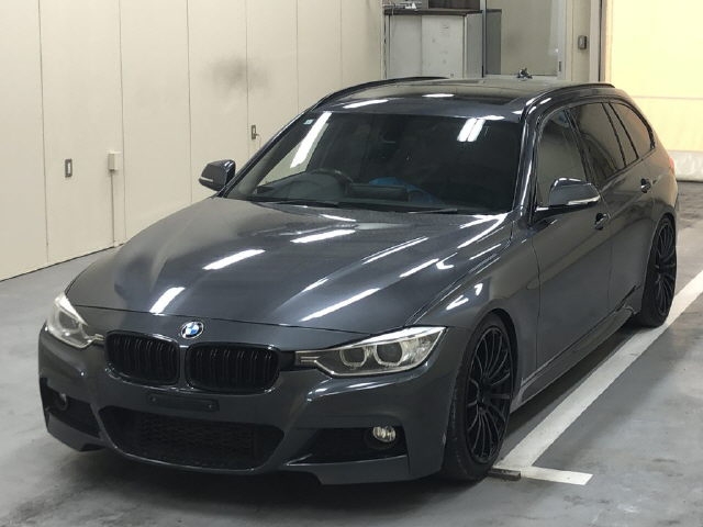 BMW 3-SERIES