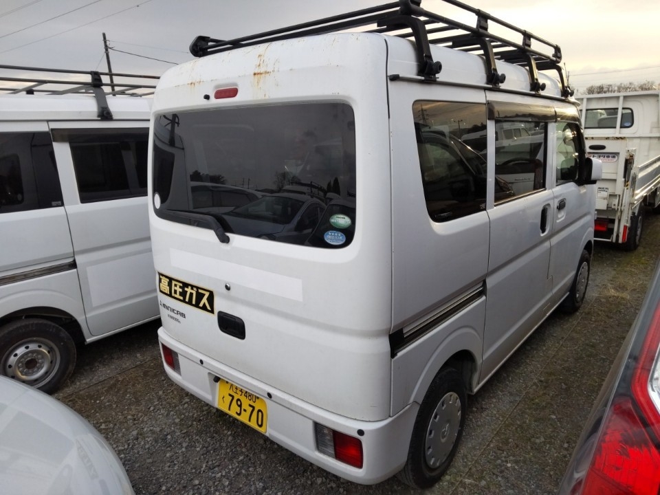 MITSUBISHI MINICAB