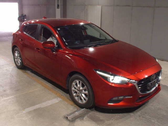 MAZDA AXELA