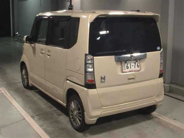 HONDA N-BOX