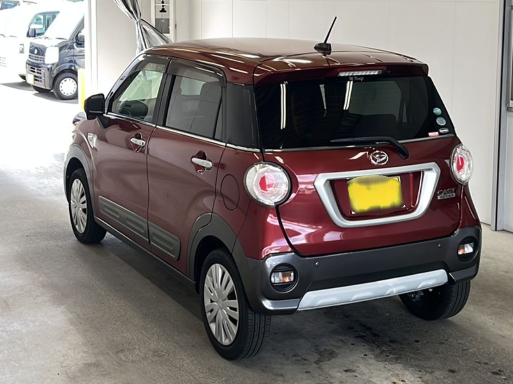 DAIHATSU CAST