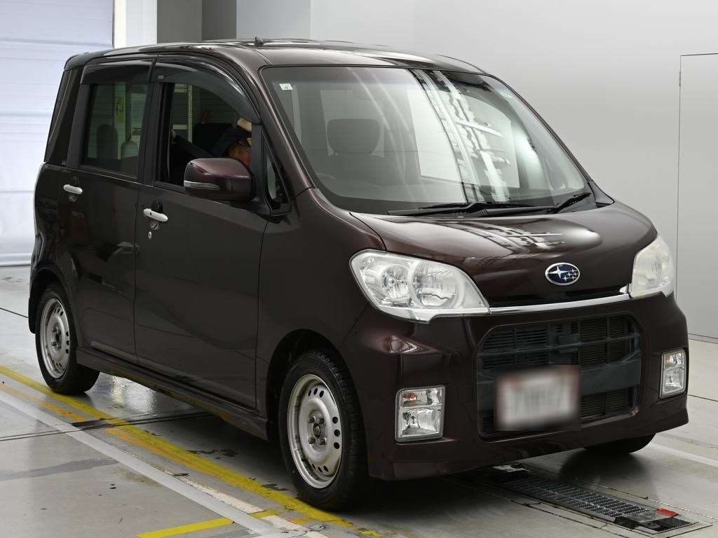 SUBARU LUCRA