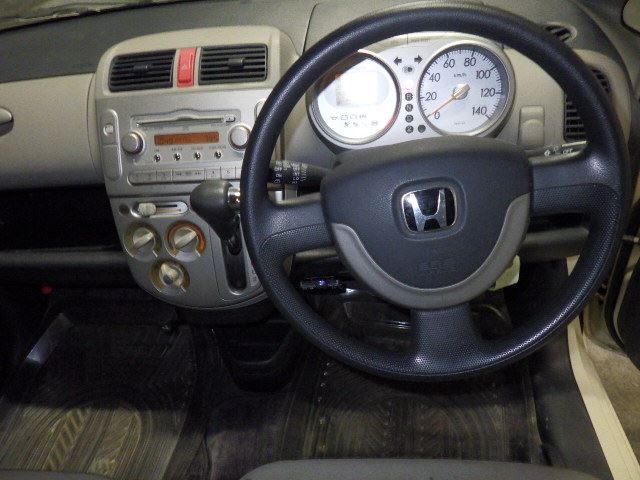 HONDA LIFE