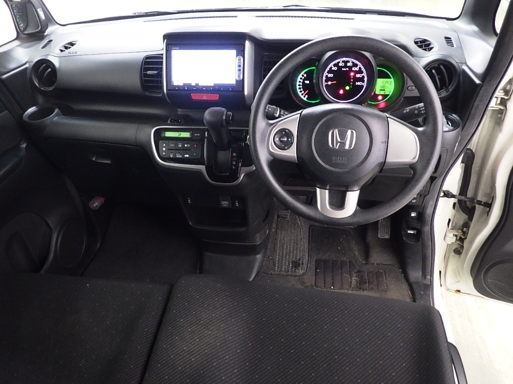 HONDA N-BOX
