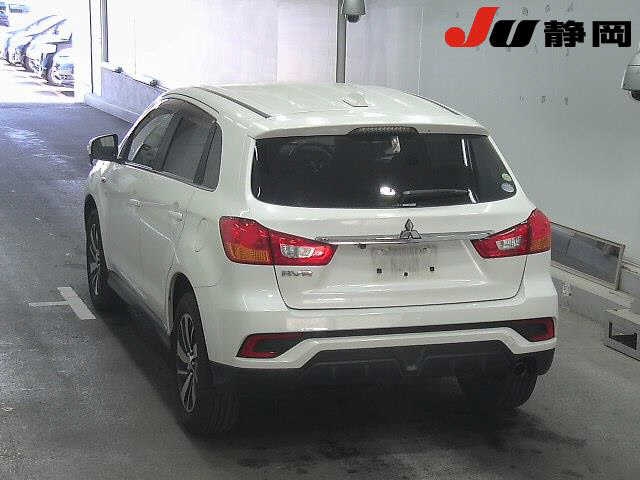 MITSUBISHI RVR