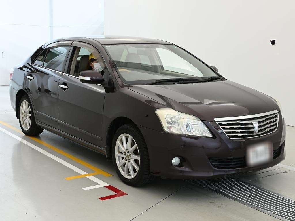 TOYOTA PREMIO