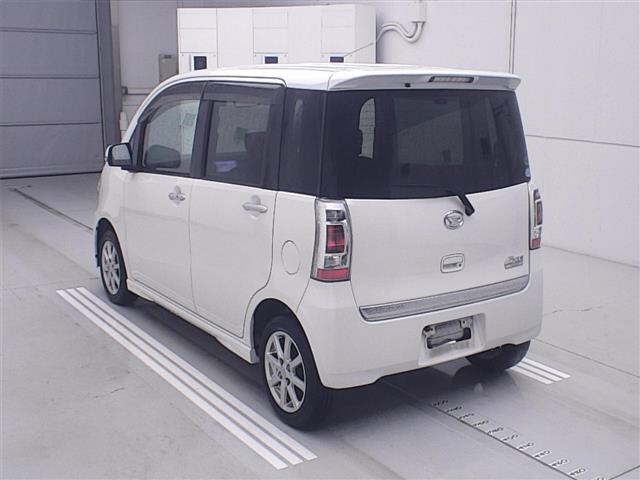 DAIHATSU TANTO EXE