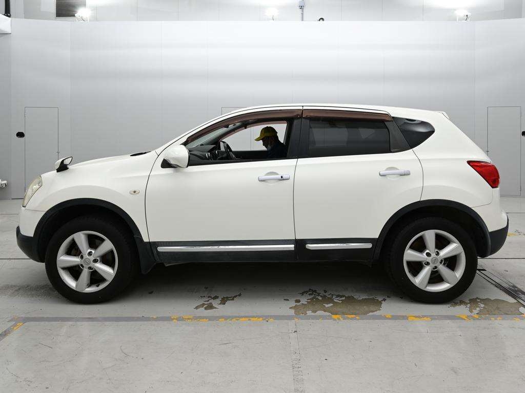 NISSAN DUALIS