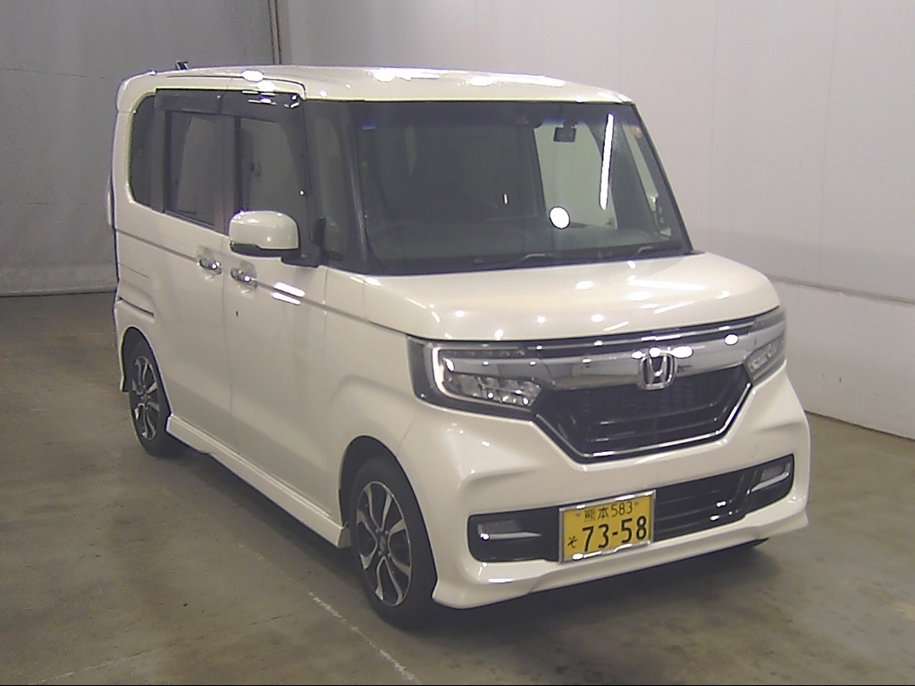 HONDA N-BOX