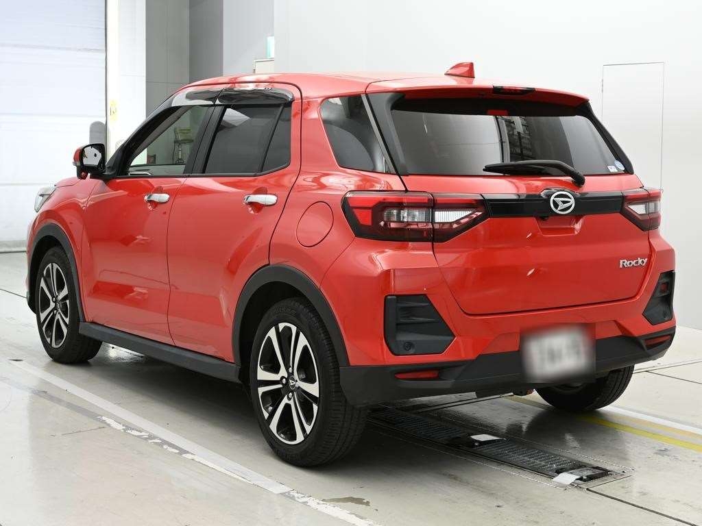 DAIHATSU ROCKY