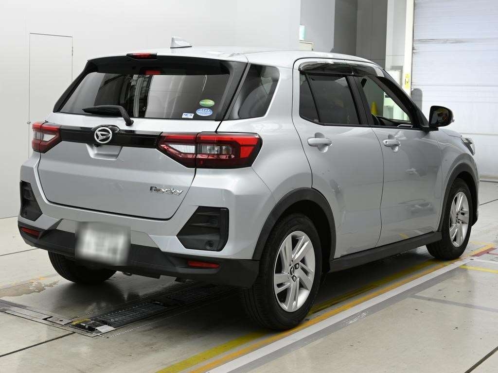DAIHATSU ROCKY