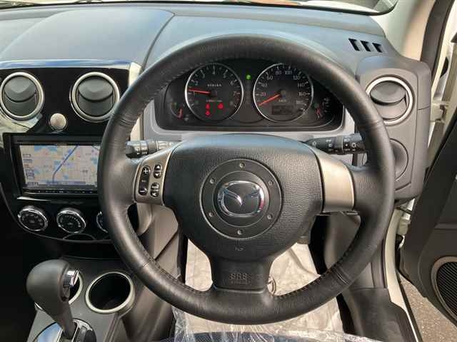 MAZDA VERISA
