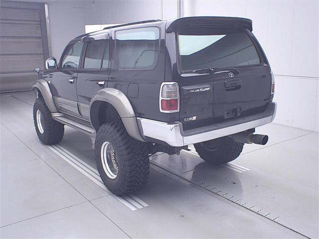 TOYOTA HILUX SURF