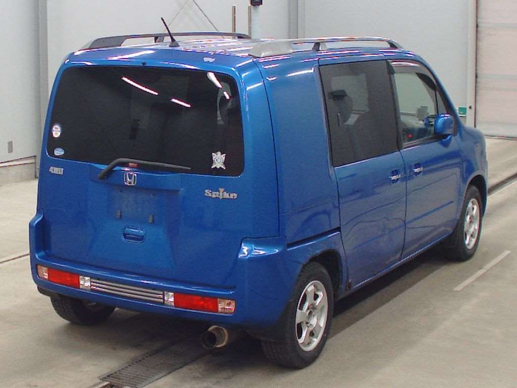 HONDA MOBILIO SPIKE