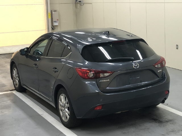 MAZDA AXELA