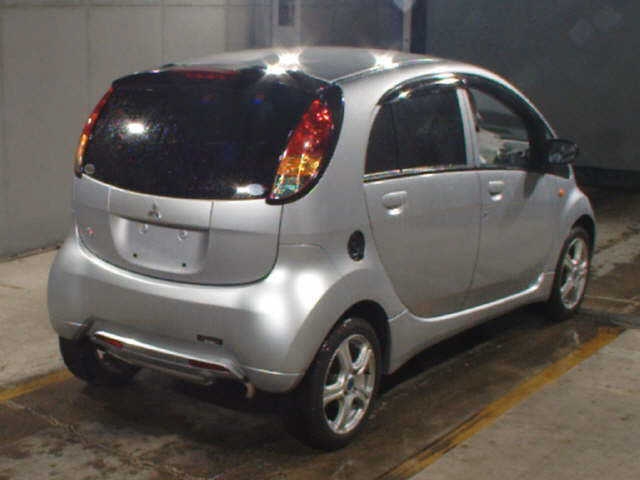 MITSUBISHI I