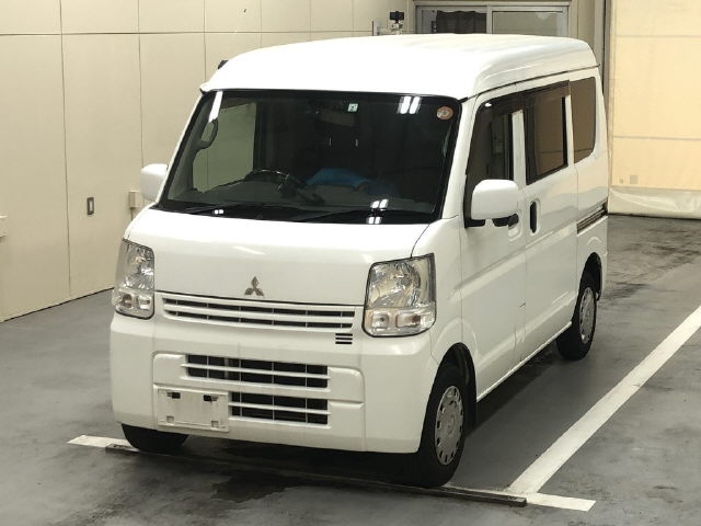 MITSUBISHI MINICAB