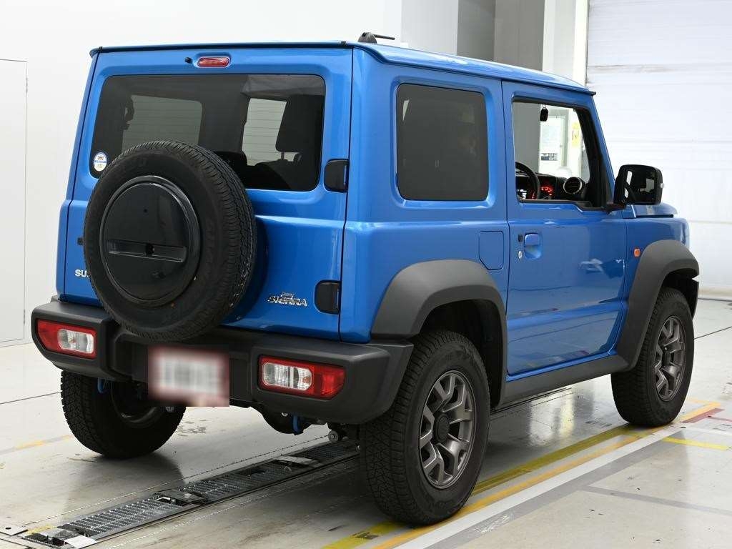 SUZUKI JIMNY SIERRA