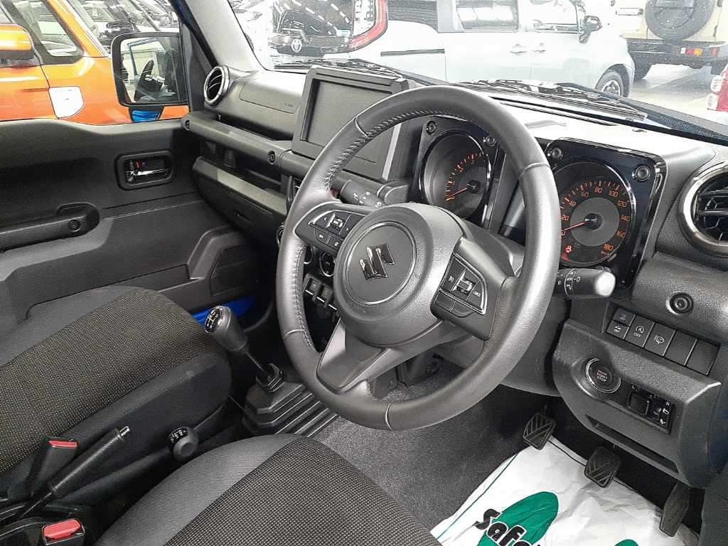 SUZUKI JIMNY SIERRA