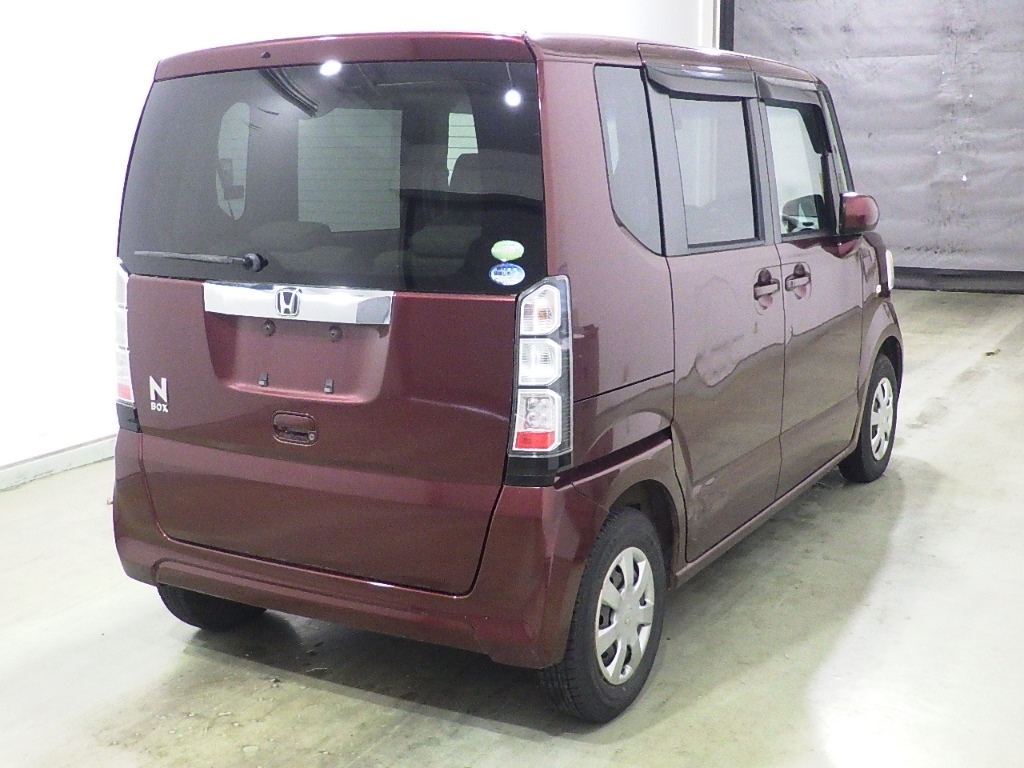 HONDA N-BOX