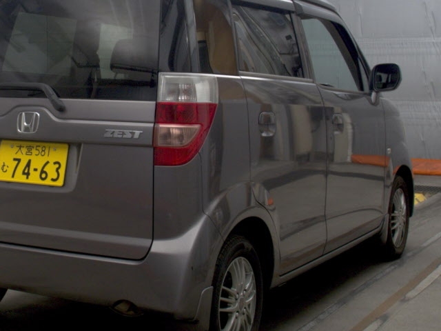 HONDA ZEST