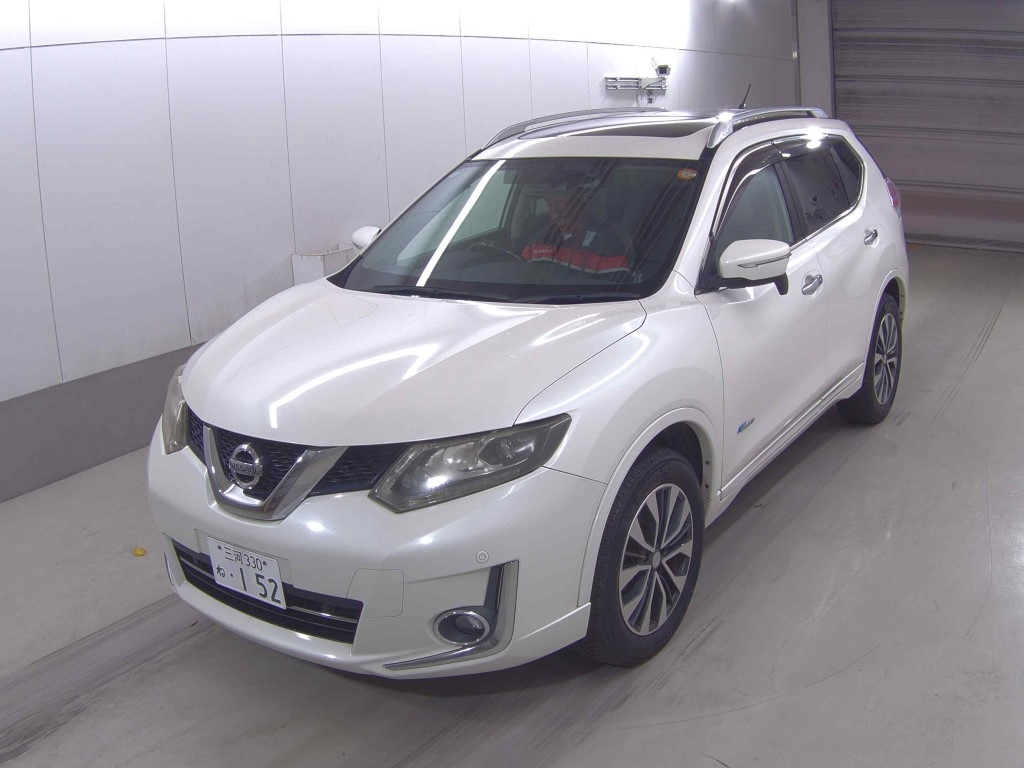 NISSAN X-TRAIL