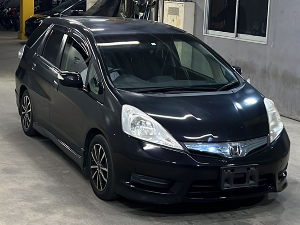 HONDA FIT SHUTTLE