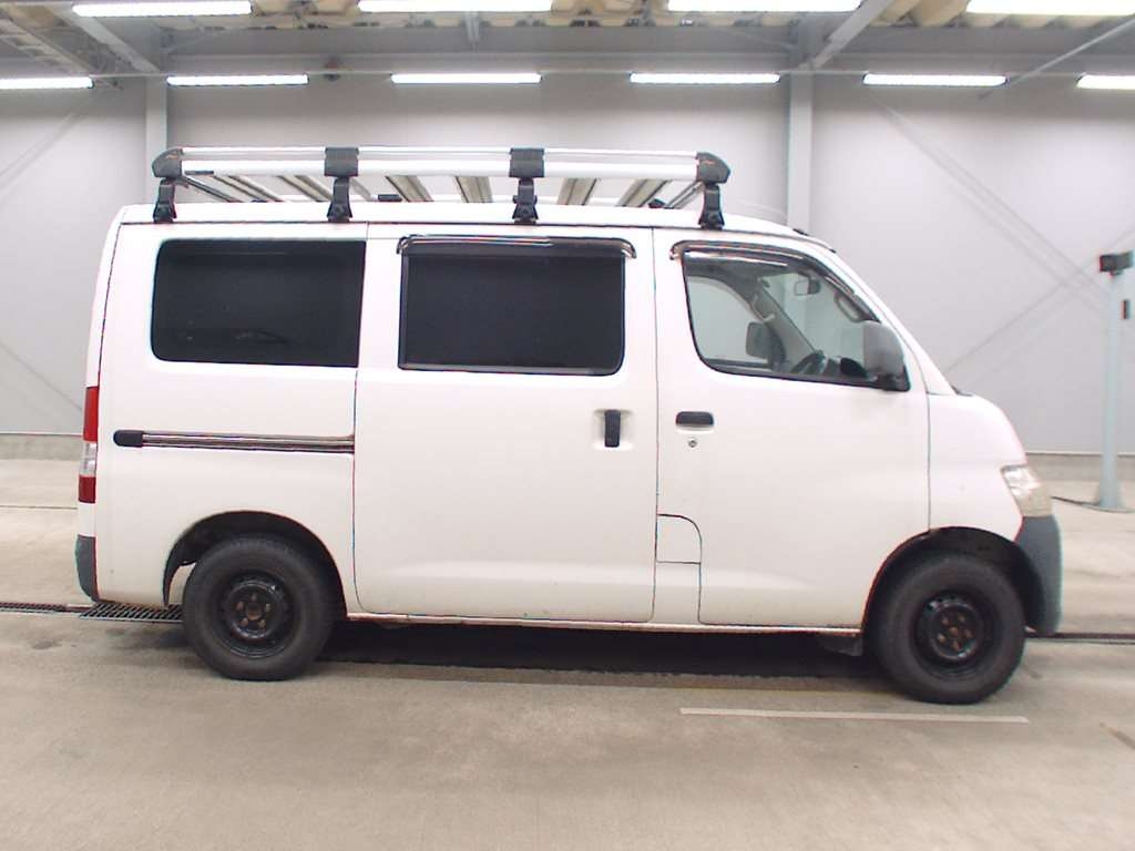 TOYOTA LITE ACE