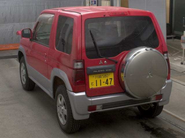 MITSUBISHI PAJERO MINI
