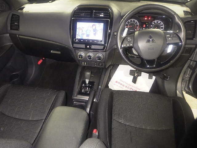 MITSUBISHI RVR