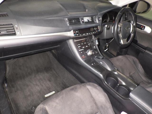 LEXUS CT200H