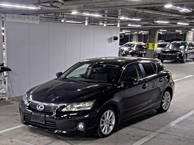 LEXUS CT200H