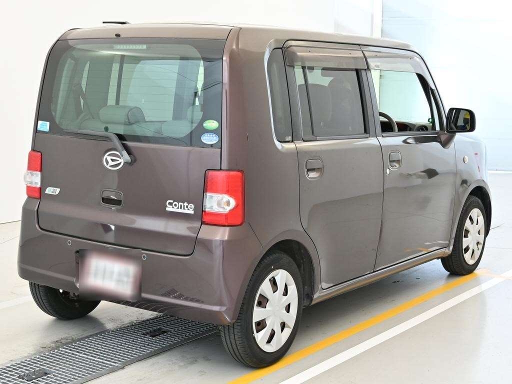 DAIHATSU MOVE CONTE