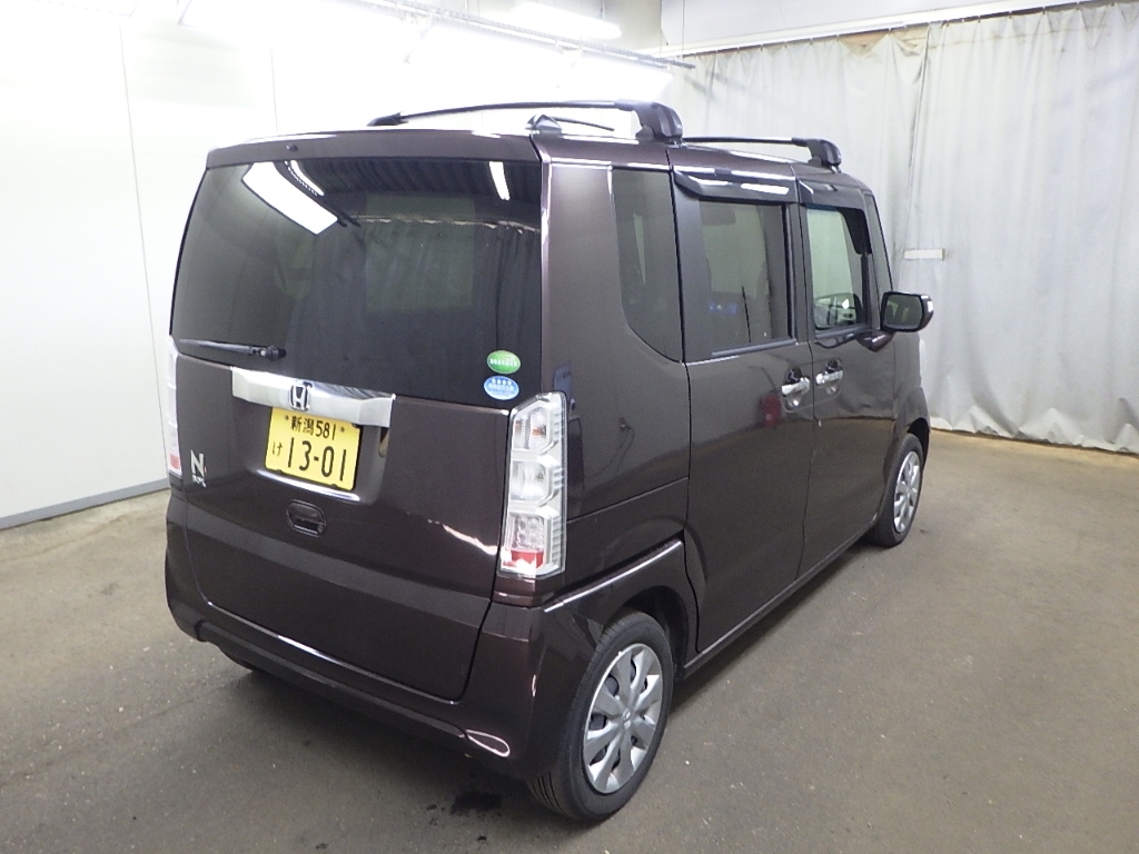 HONDA N-BOX