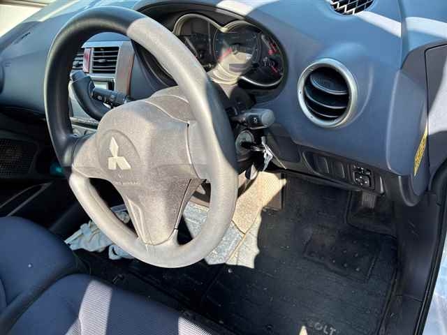MITSUBISHI COLT PLUS