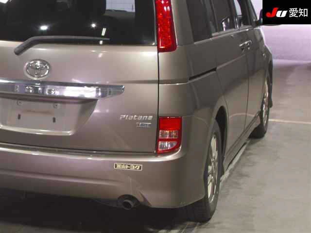 TOYOTA ISIS