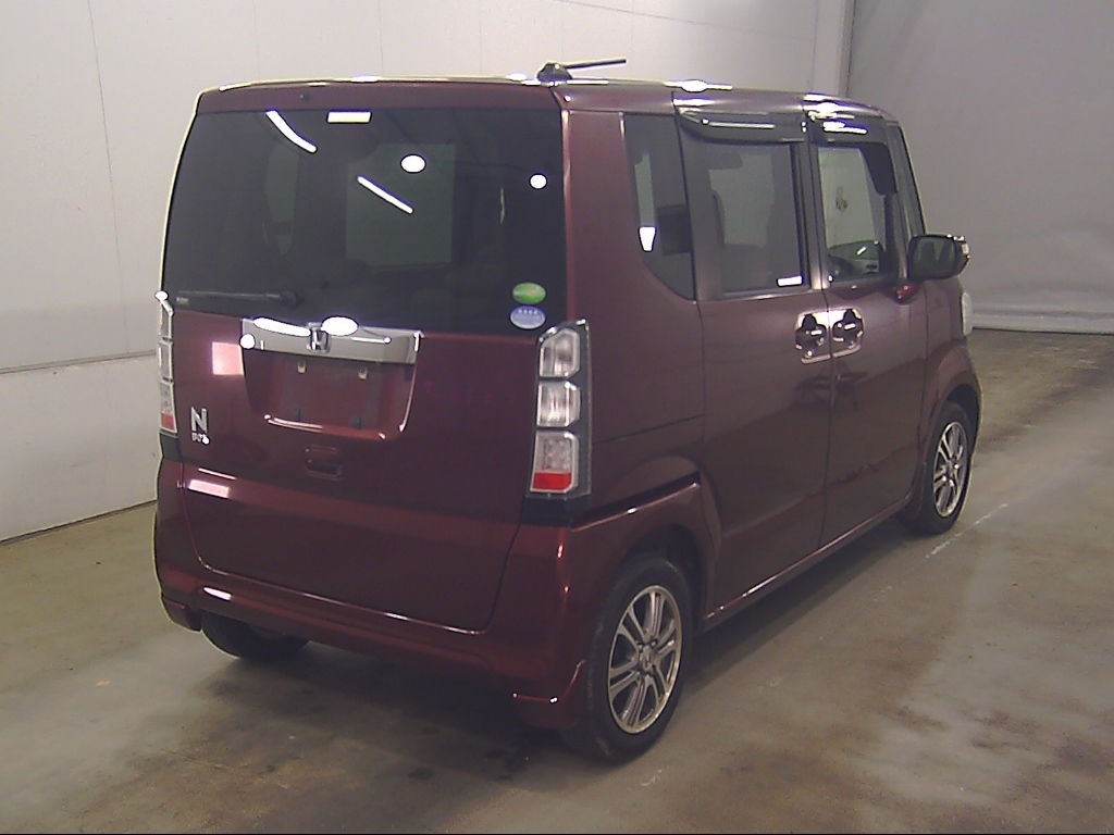 HONDA N-BOX