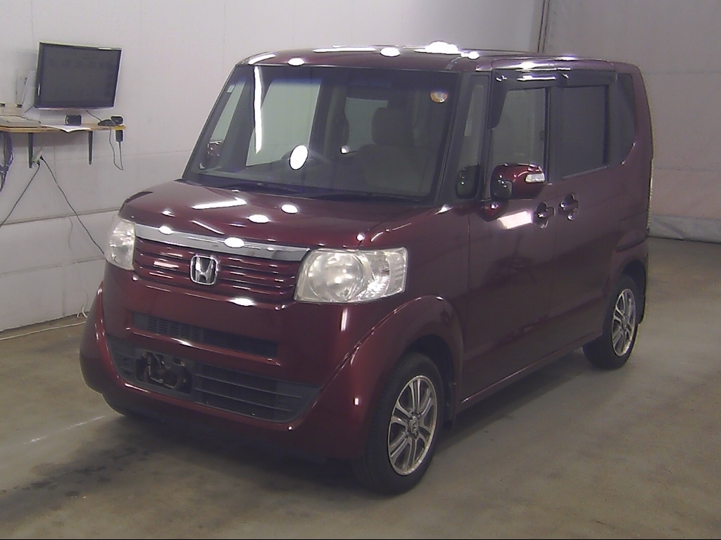 HONDA N-BOX